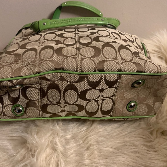 COACH BROWN GREEN BAG. - Picture 5 of 7